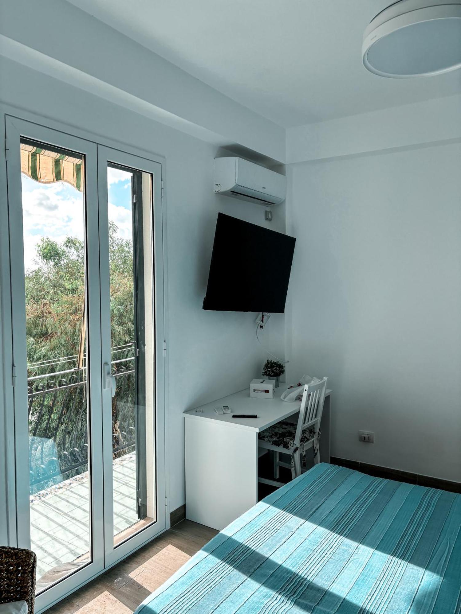 Apartmán Bilocale Affacciato Sullo Stretto Messina Exteriér fotografie